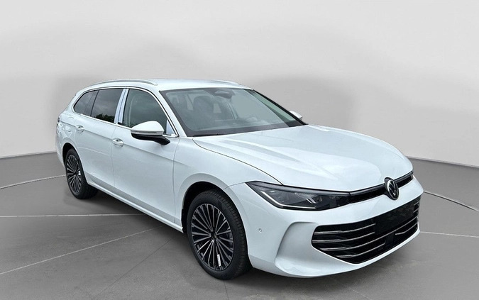 Volkswagen Passat cena 229910 przebieg: 1, rok produkcji 2024 z Łomża małe 352